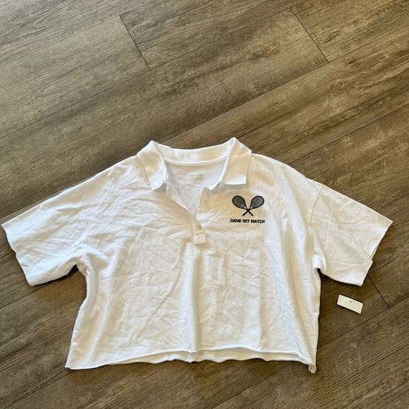 SOLD✨AERIE offline cropped polo top 🤍 - Picture 2 of 12